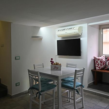 Il Rifugio Di Beppe Apartment Naples Luaran gambar
