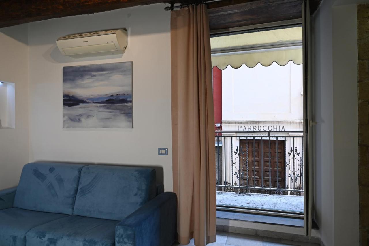 Il Rifugio Di Beppe Apartment Naples Luaran gambar