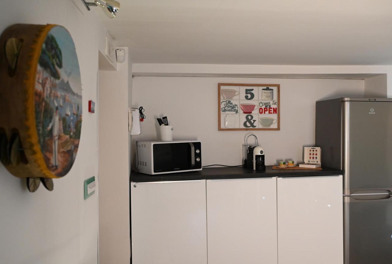 Il Rifugio Di Beppe Apartment Naples Luaran gambar