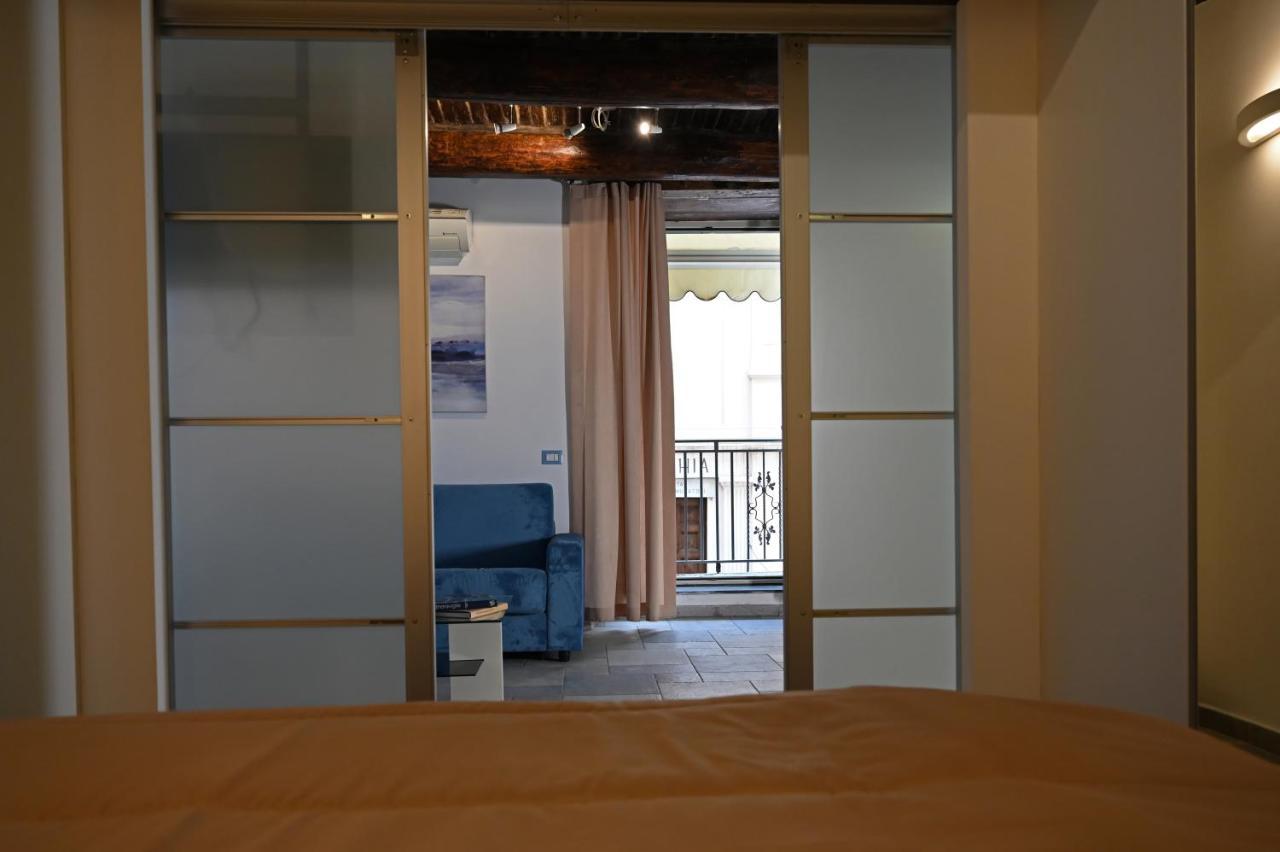 Il Rifugio Di Beppe Apartment Naples Luaran gambar